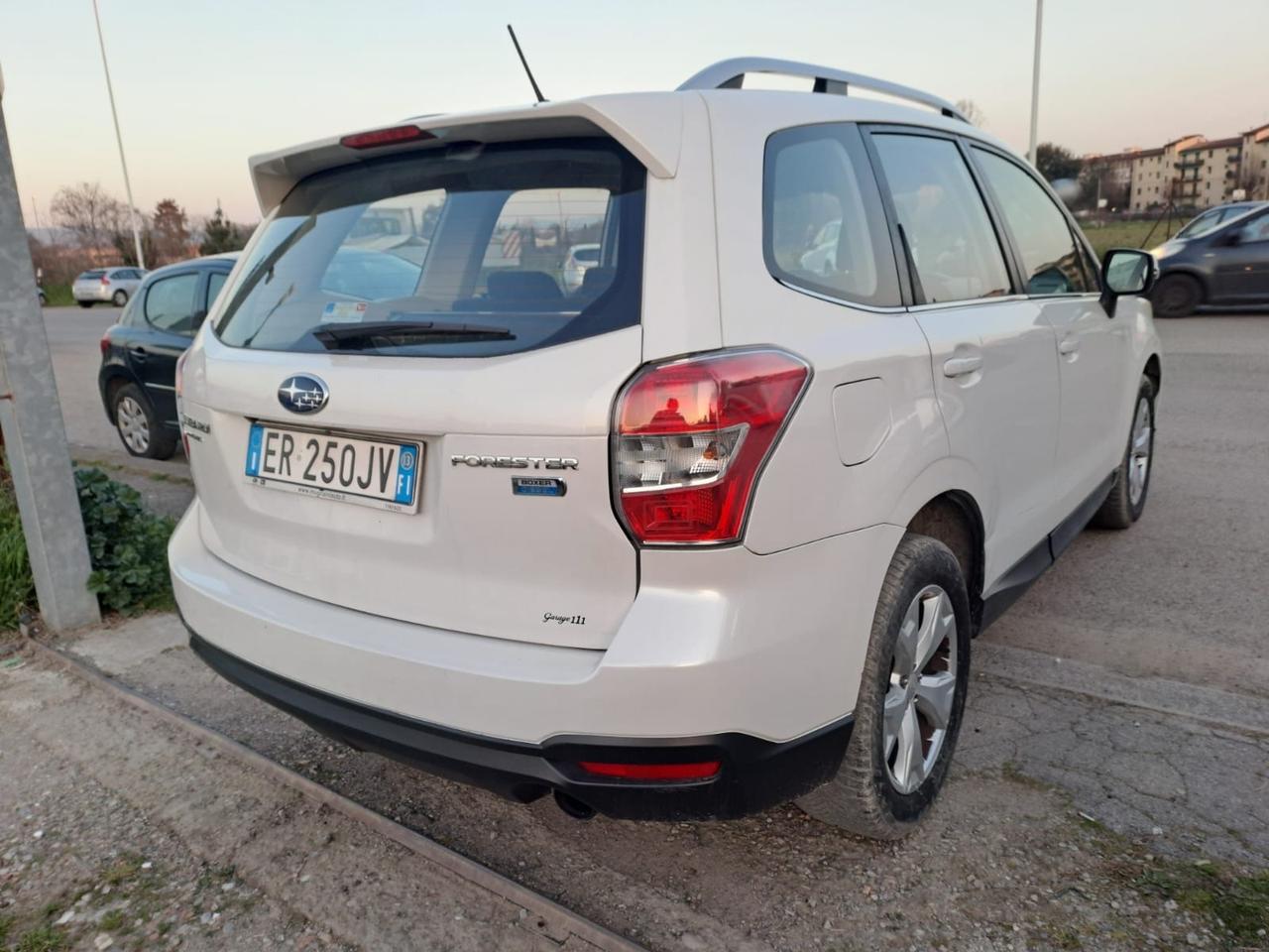 Subaru Forester 2.0D-L Exclusive
