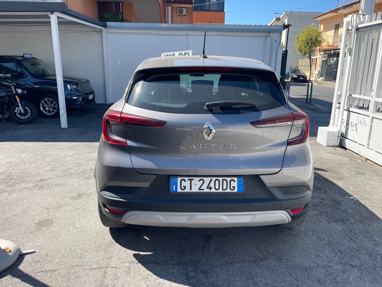 Renault Captur TCe 100 CV GPL Equilibre KM CERTIFICATI!!!