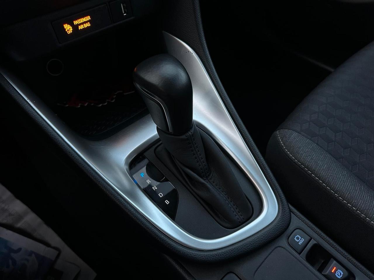 Toyota Yaris 1.5 Hybrid 5 porte Lounge