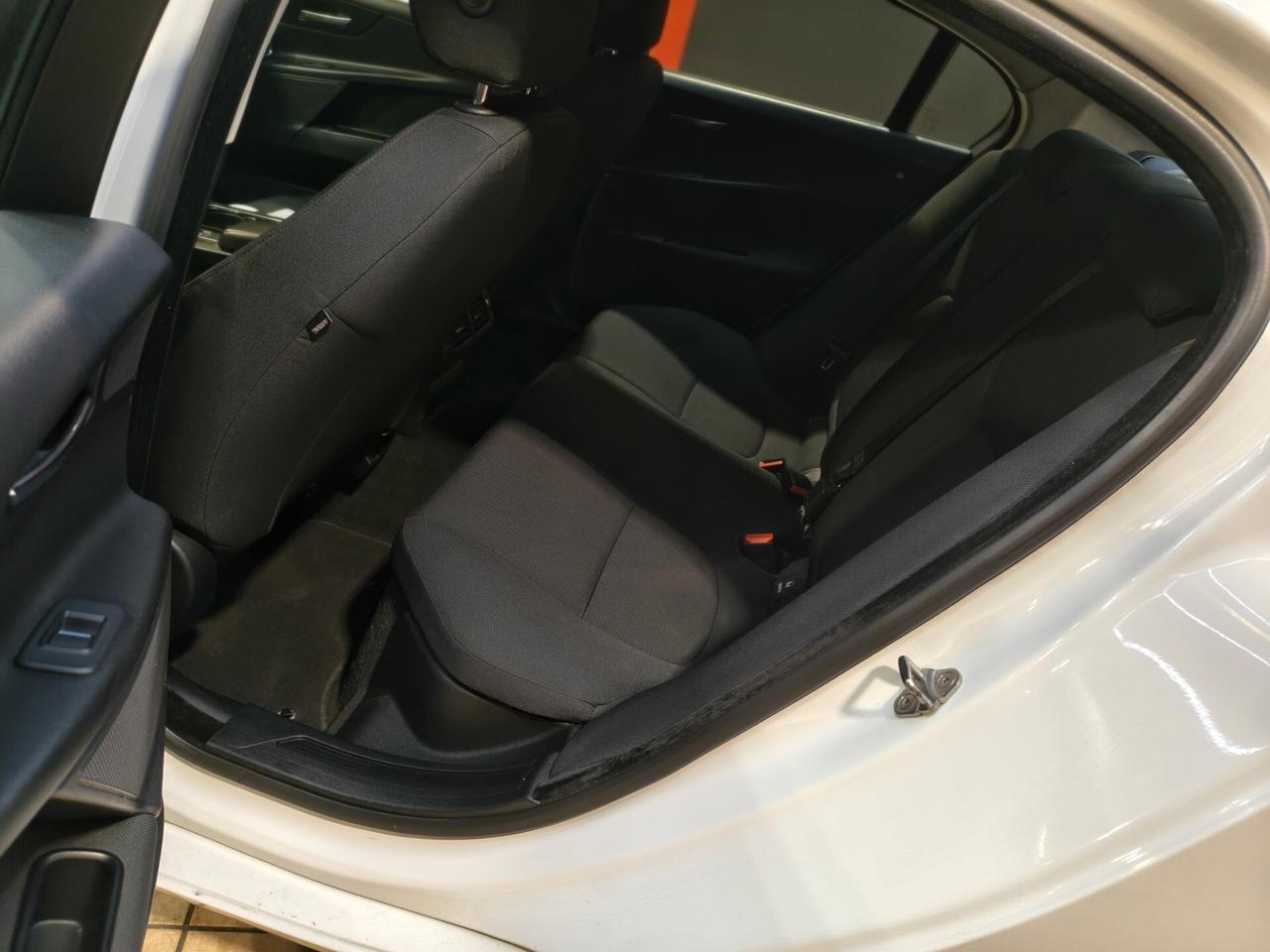 Jaguar XE 2.0 D Turbo 180CV aut. Portfolio