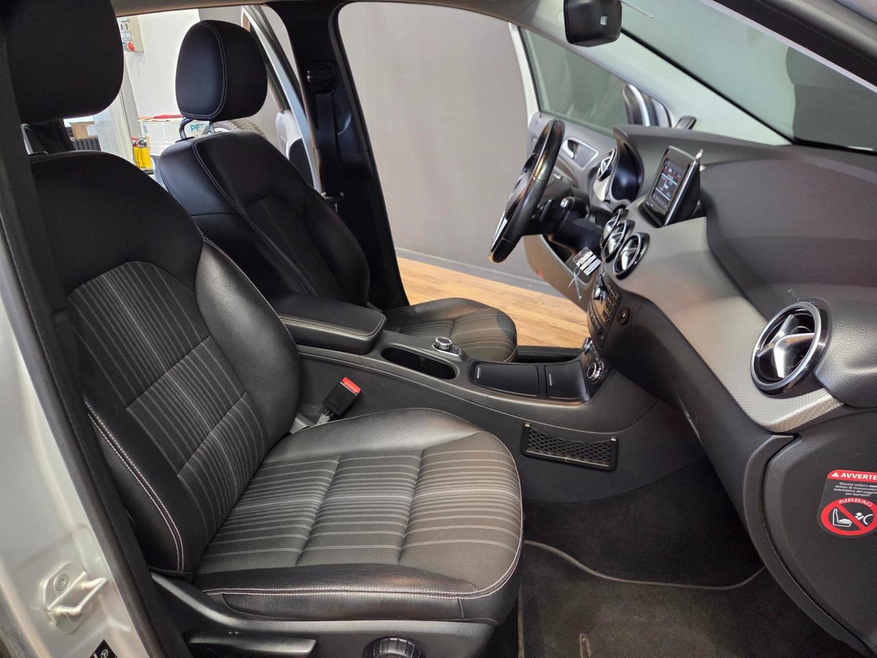 MERCEDES-BENZ Classe B 180 CDI Automatic Premium NAVI