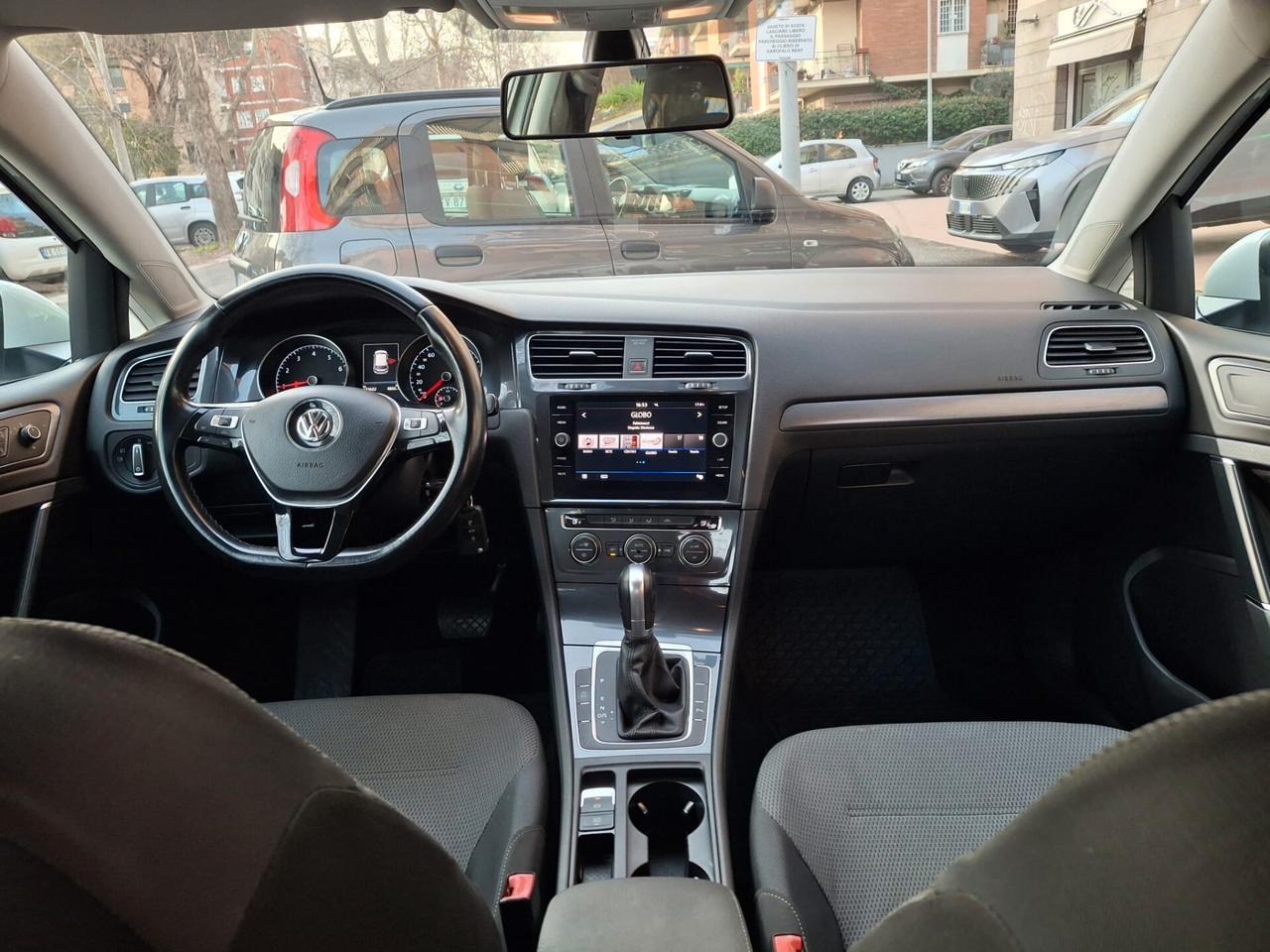 Volkswagen Golf 1.0 TSI 110 CV DSG C.AUTOM. 5p. COMFORT LINE