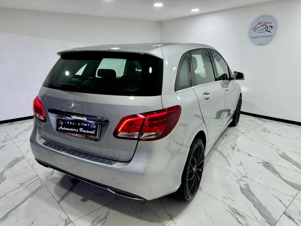 Mercedes-benz B 180 B 180 d Automatic Premium