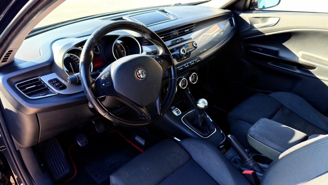 Alfa Romeo Giulietta 2.0 JTDm-2 140 CV Exclusive