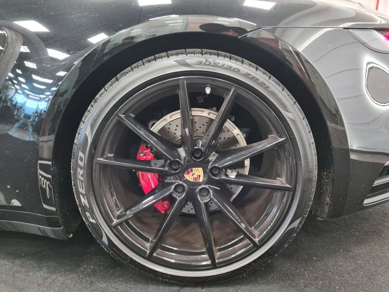 Porsche 911 Carrera