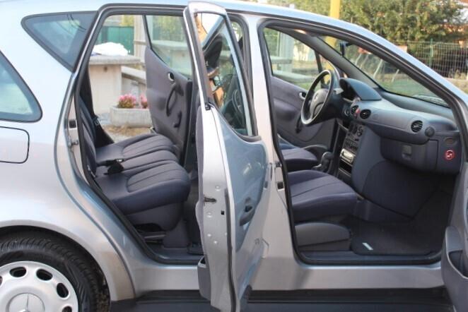 Mercedes-benz A 160 CDI ESTETICA E INTERNO DA VETRINA SOLO 132.000KM ORIGINALI APPARTENUTA PENSIONATA