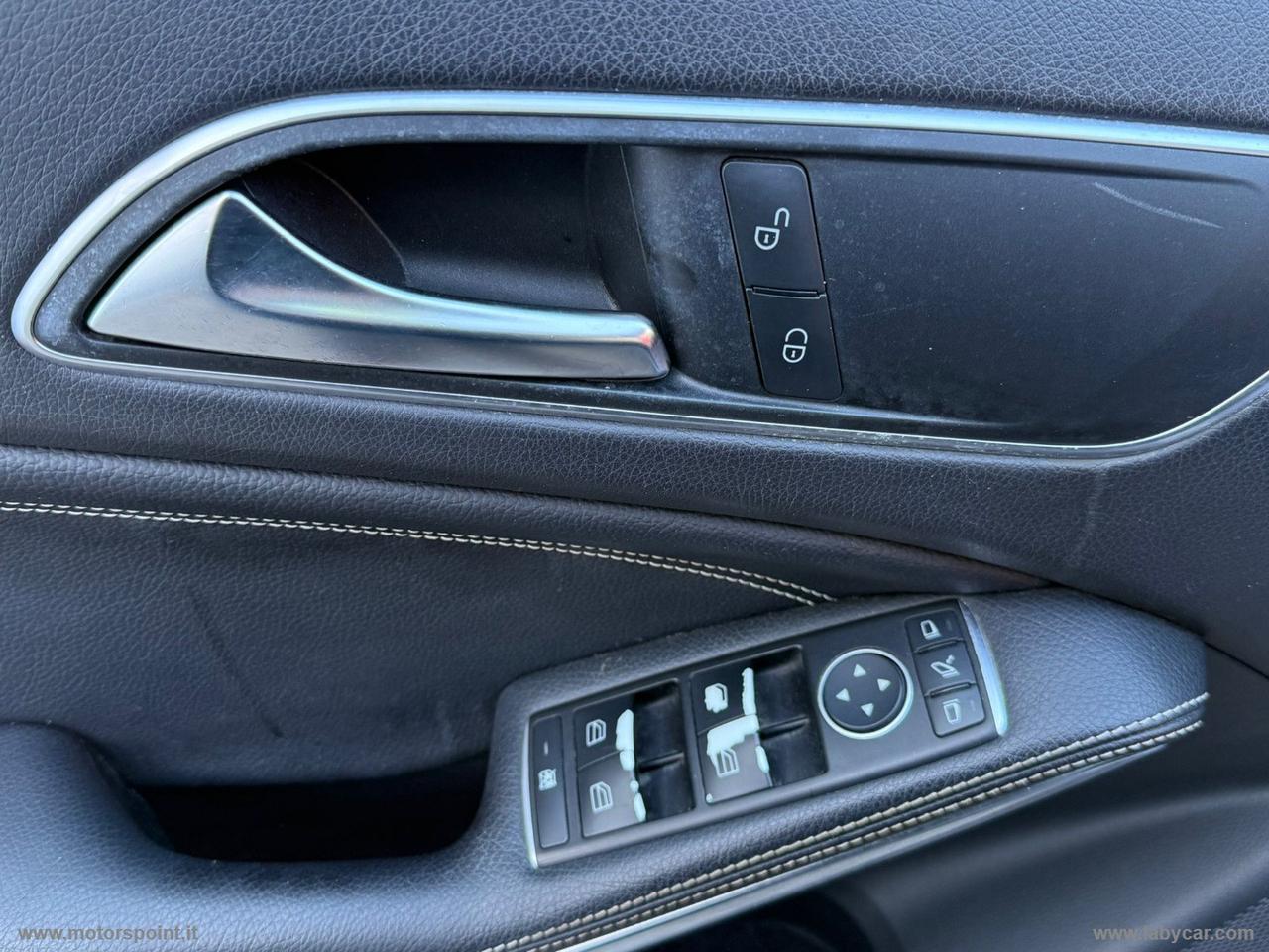 MERCEDES-BENZ A 180 d Automatic Premium