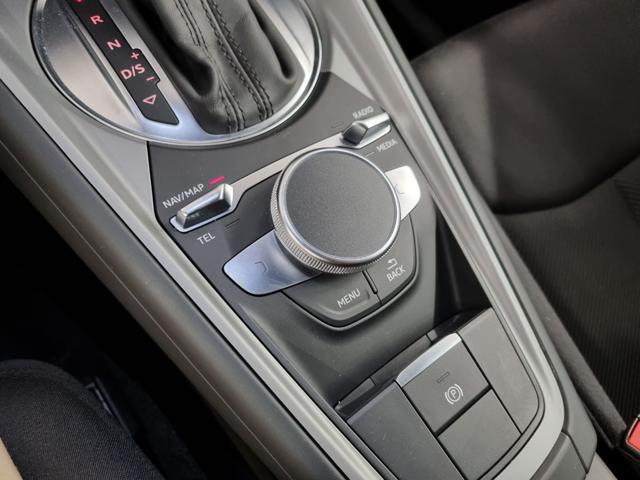 AUDI TT Coupé 40 TFSI S tronic