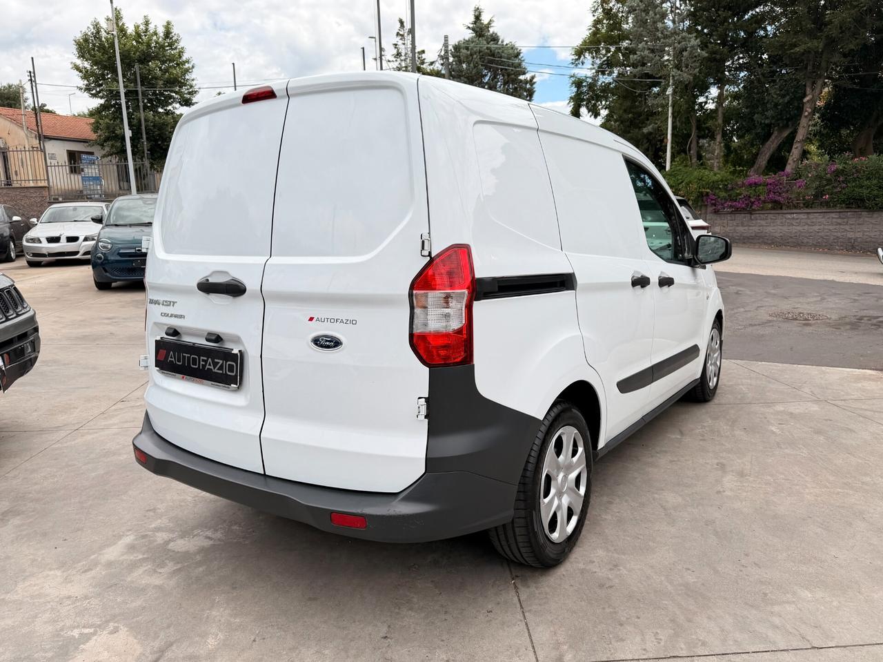 Ford Transit Courier 1.5 TDCi 75CV Van Trend