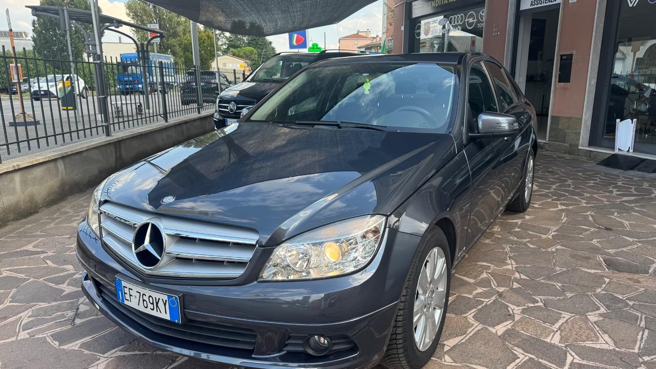 Mercedes-benz C 220 CDI BlueEFFICIENCY Executive