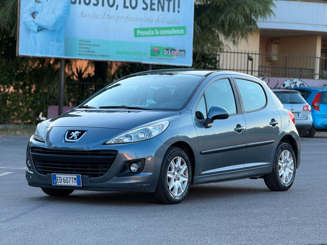 Peugeot 207 GARANZIA 12 MESI