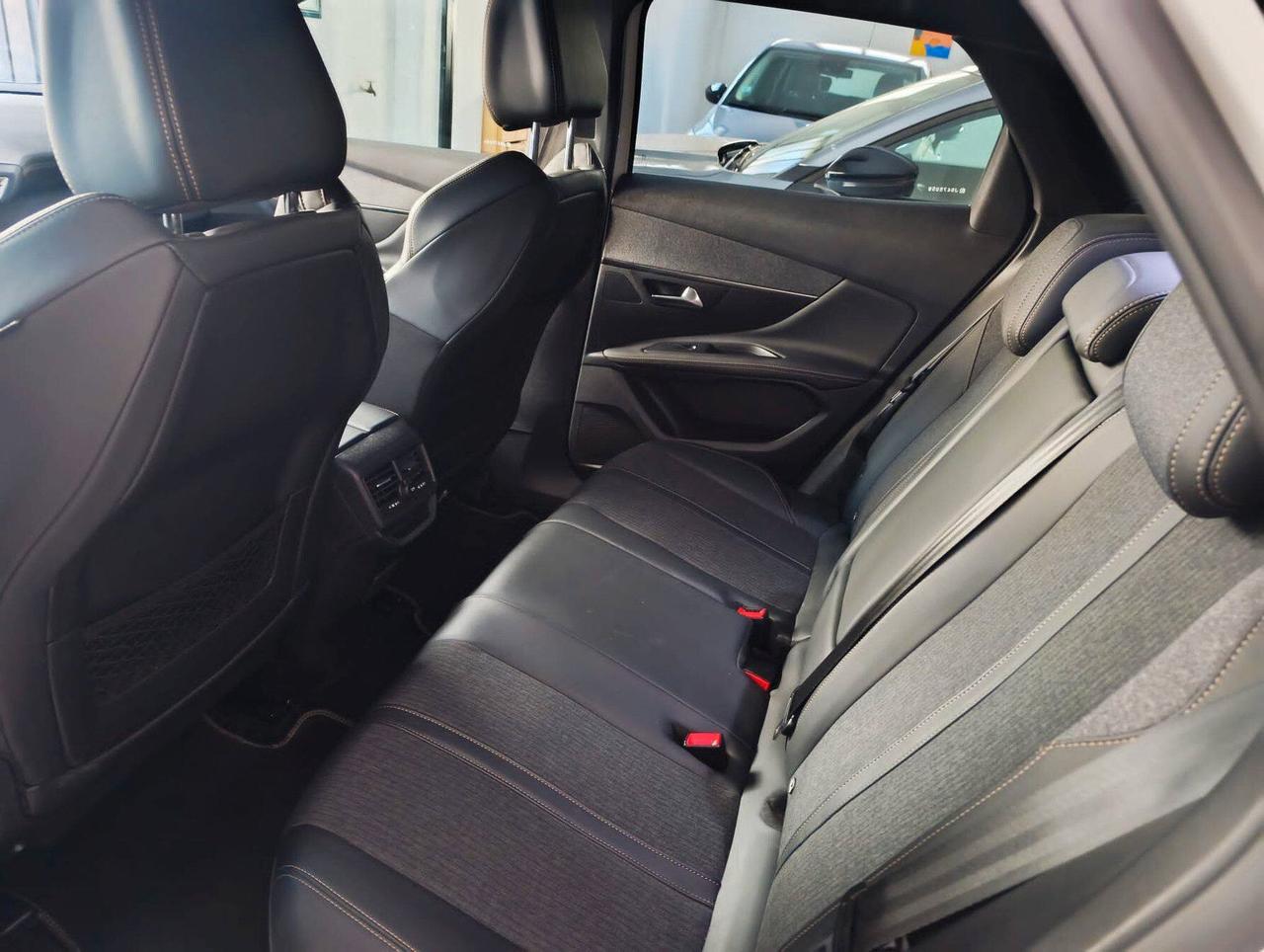 Peugeot 3008 BlueHDi 130 S&S EAT8 GT Line