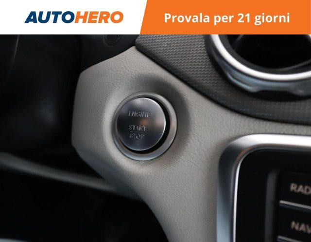 MERCEDES-BENZ GLA 200 d Automatic Sport