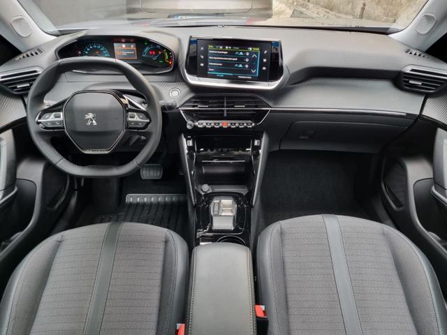 PEUGEOT 2008 motore elettrico 136 CV Allure