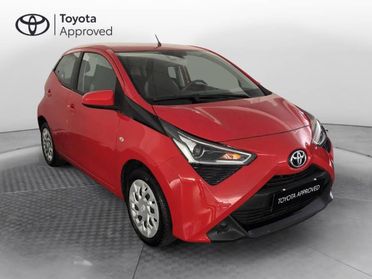 Toyota Aygo 5 Porte 1.0 VVT-i x-play