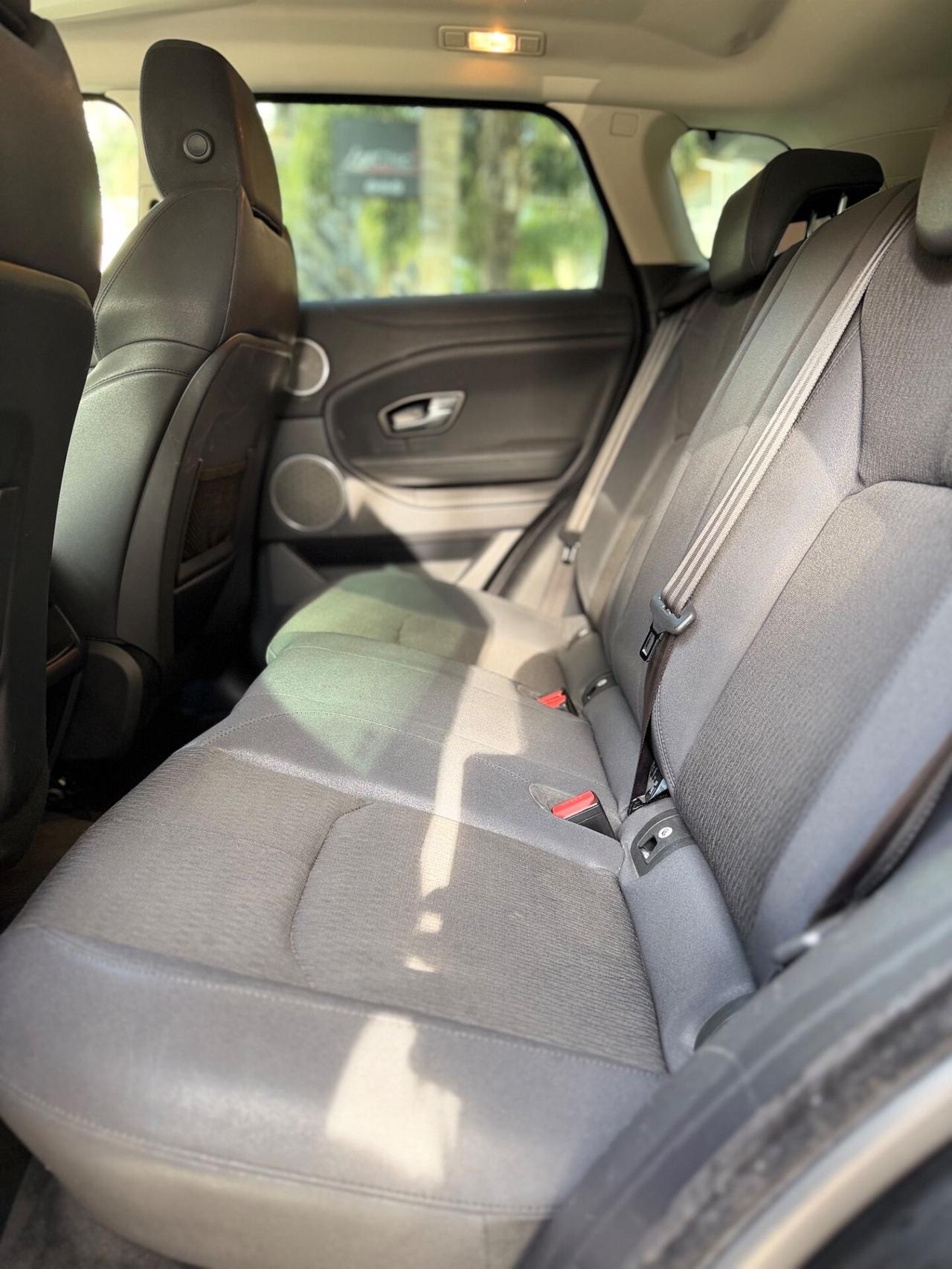 Range Evoque 2.0 TD4 150 CV 5p. SE