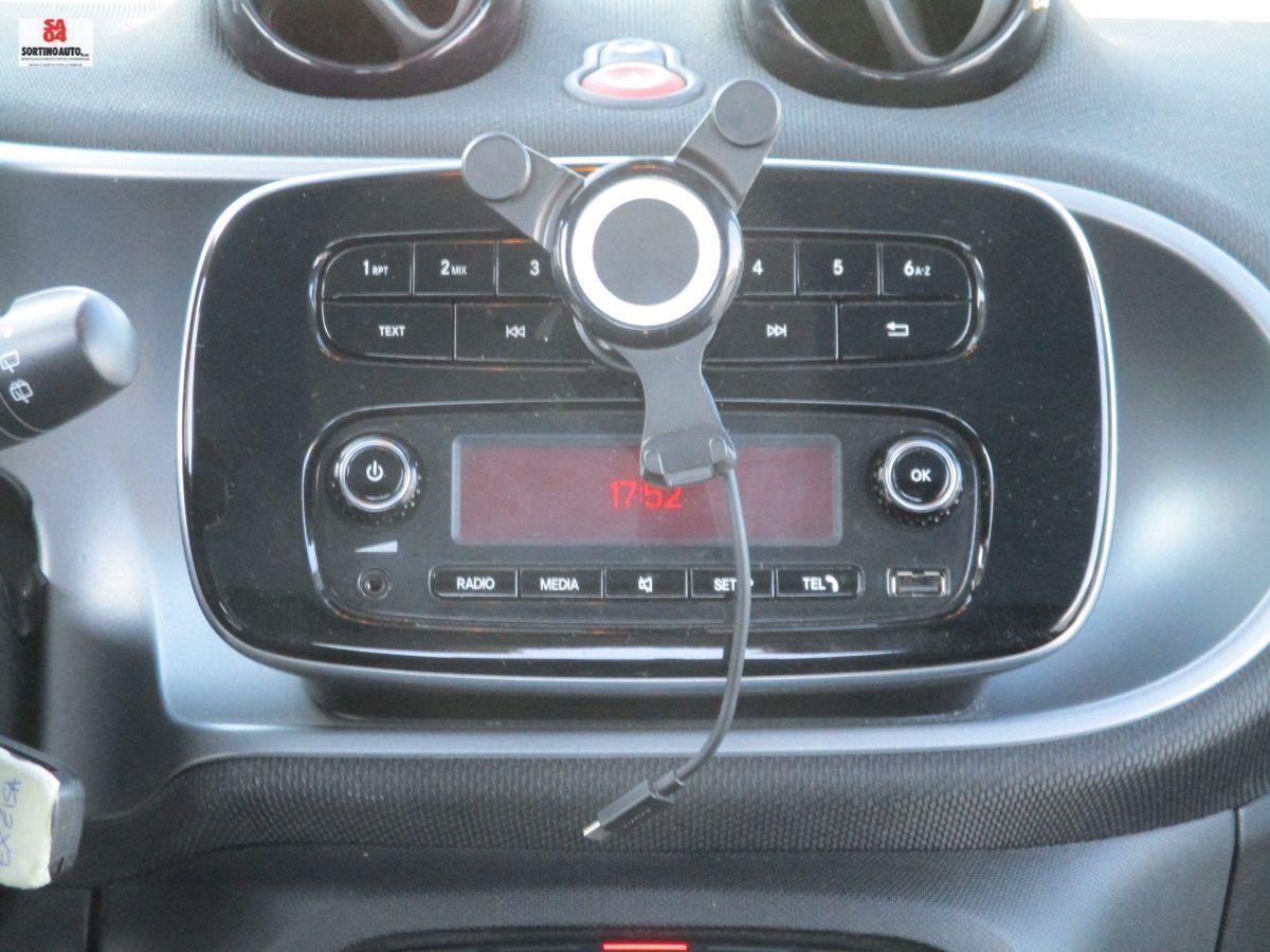 SMART Fortwo 70 1.0 t.amic Passion-2018 KM115000