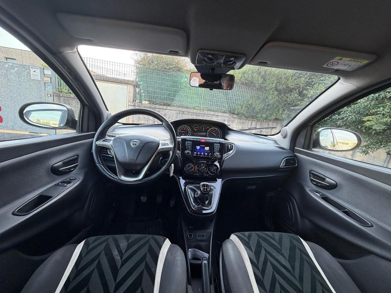 Lancia Ypsilon 1.3 MJT 16V 95 CV 5 porte S&S Opening Edition