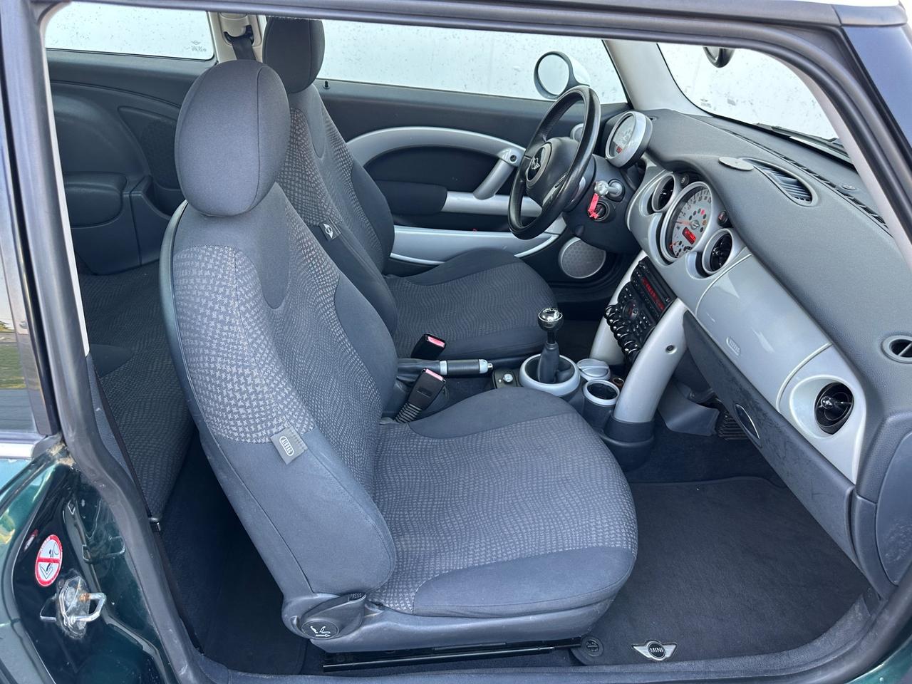 Mini 1.6 16V Cooper Neopatentati