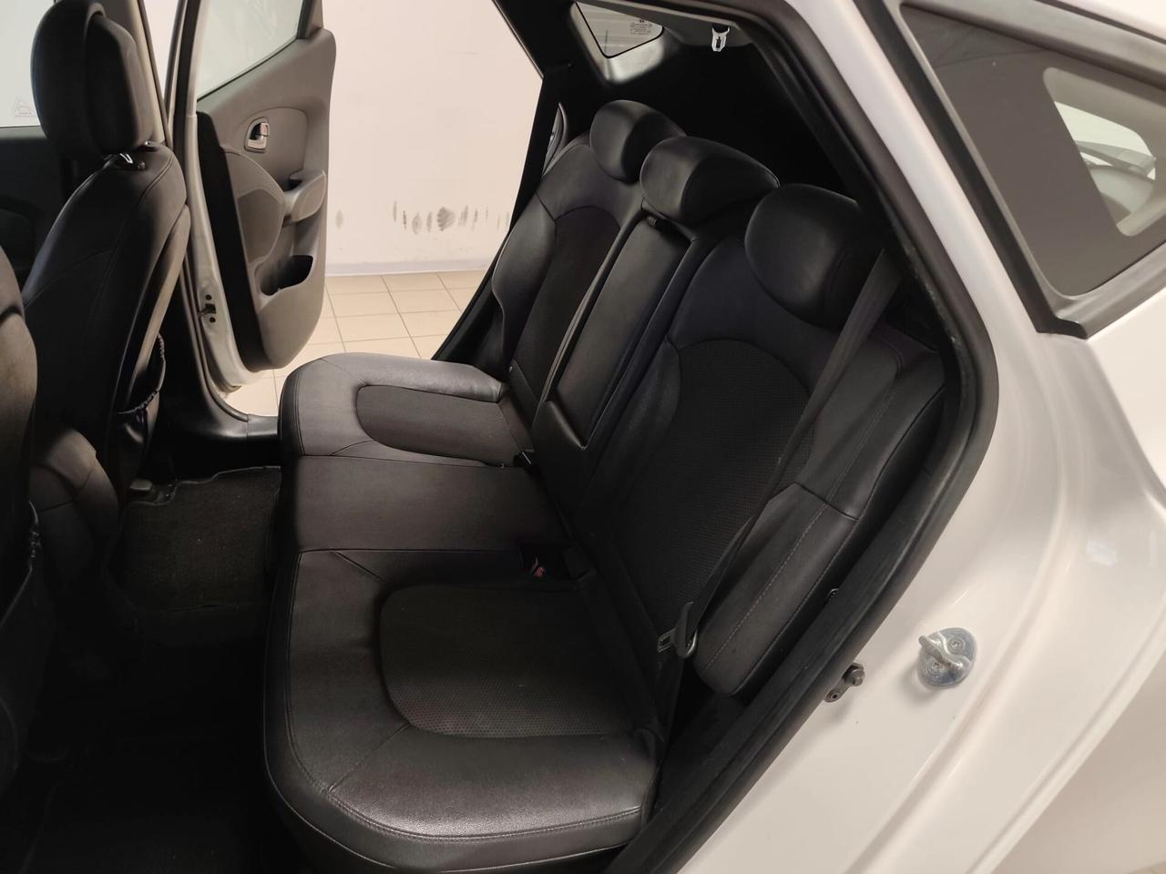 Hyundai iX35 1.7 CRDi 2WD Xpossible