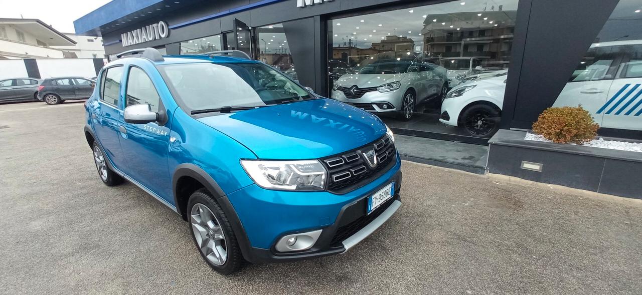 Dacia Sandero STEPWAY!