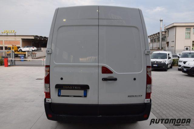 RENAULT Master L2H2 T35 150CV