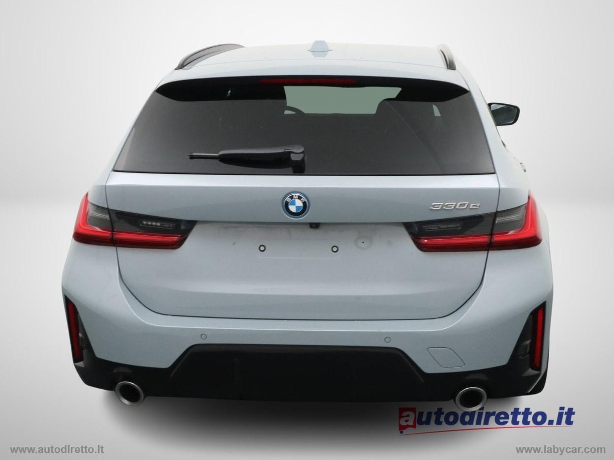 BMW 330e Touring Msport