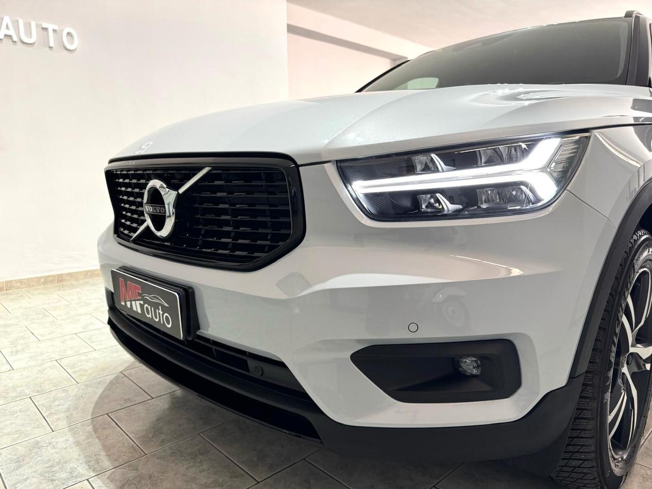 Volvo XC40 D3 R-design