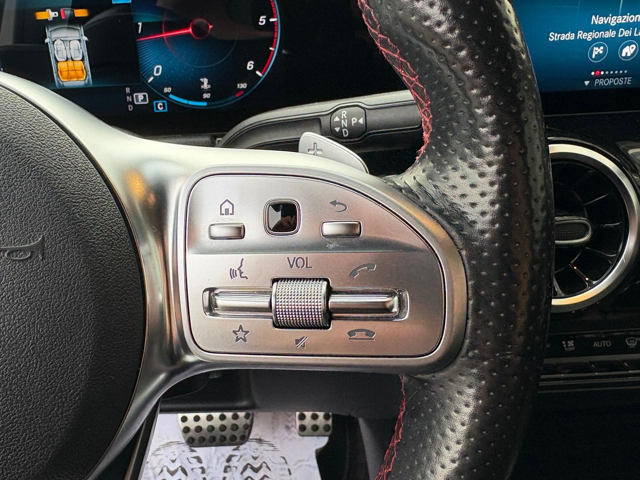 Mercedes-Benz GLA 200 GLA-Clas #8981