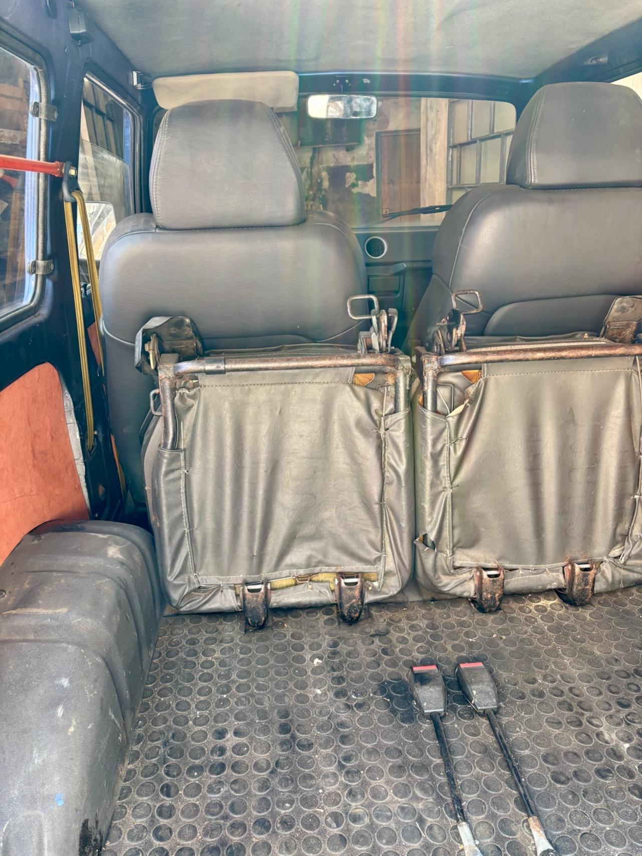 Suzuki SJ 413 SJ413 Berlina De Luxe