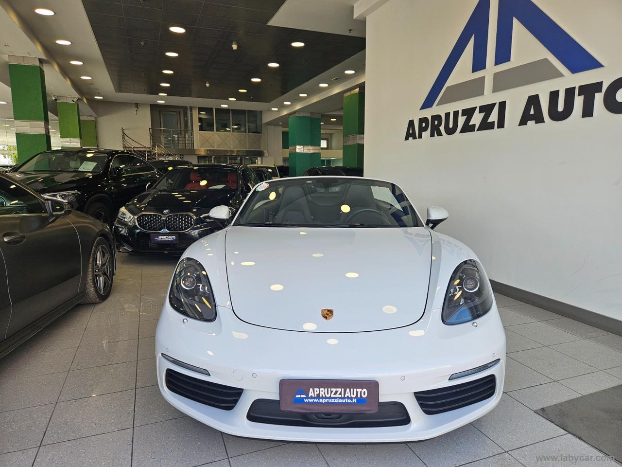 PORSCHE 718 Boxster