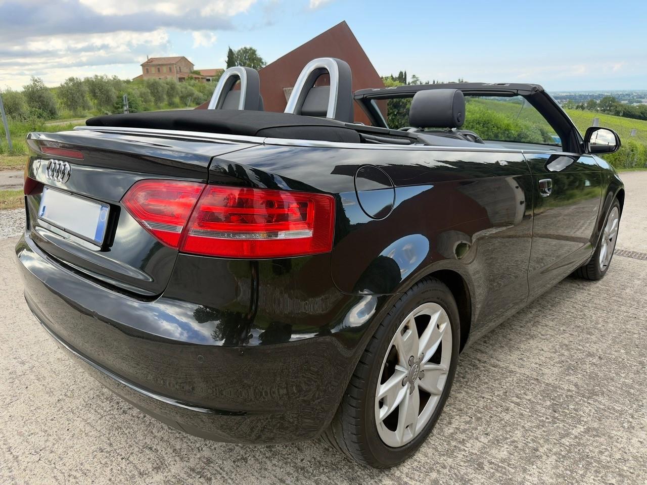 Audi A3 2.0 TDI Attraction Cabrio Si Permute