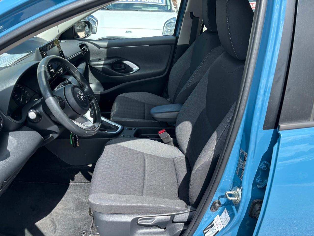 Toyota Yaris 1.5 Hybrid 5 porte Business