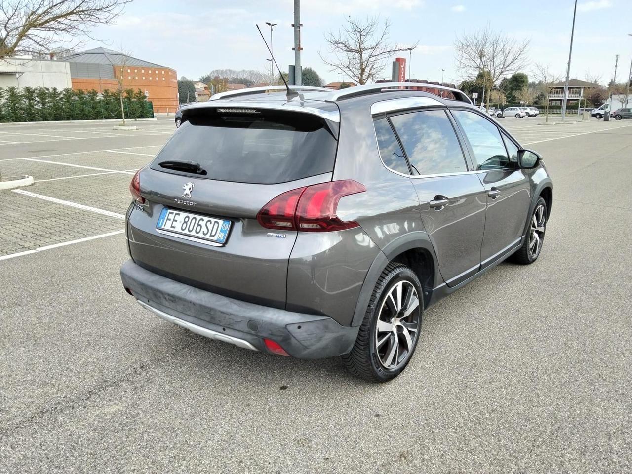 Peugeot 2008 BlueHDi 100 GT Line*Navi*Camera*Pelle*Euro6