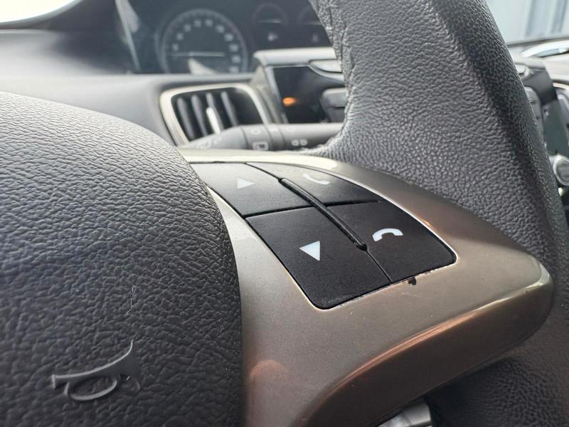 LANCIA YPSILON 1.2 BENZ 69 CV ADATTA A NEOPATENTATI