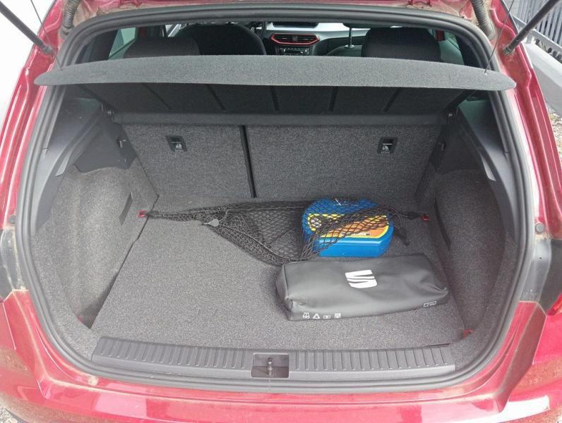 Seat Arona 1.0 TGI FR LED, Navi, Cerchi18, Retrocamera