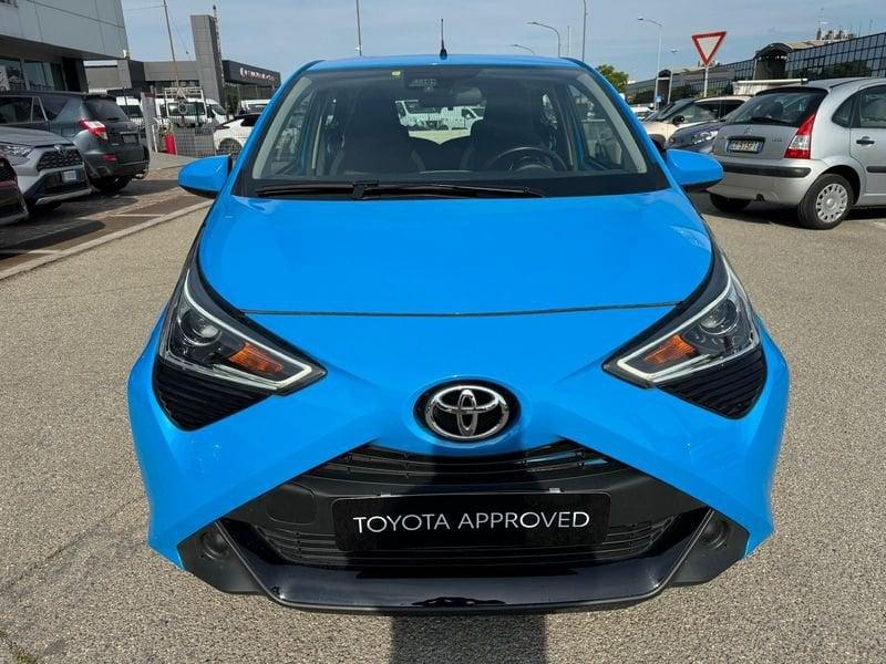 Toyota Aygo Connect 1.0 VVT-i 72 CV 3 porte x-cool