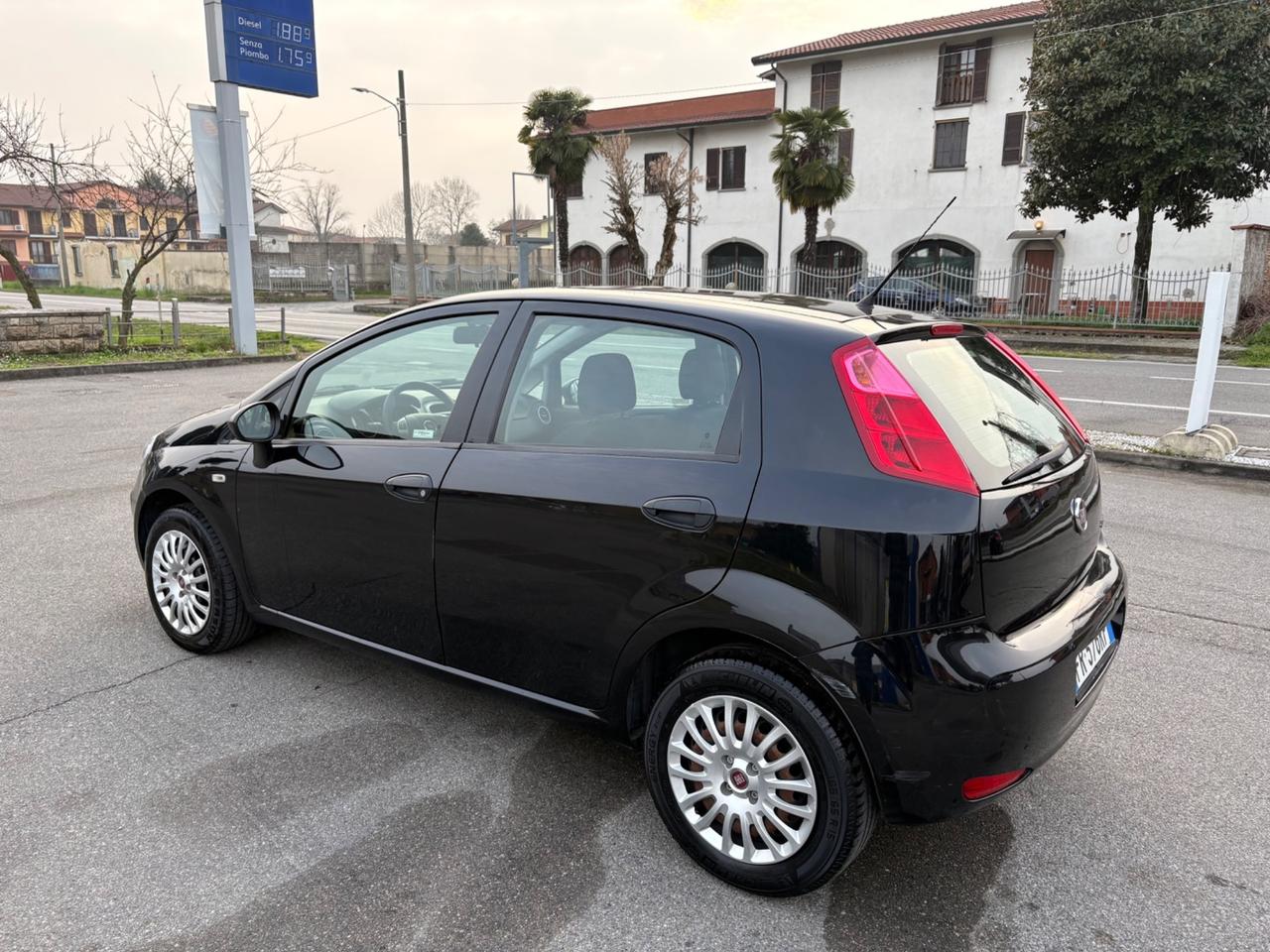 Fiat Punto 1.2 8V 5 porte Street