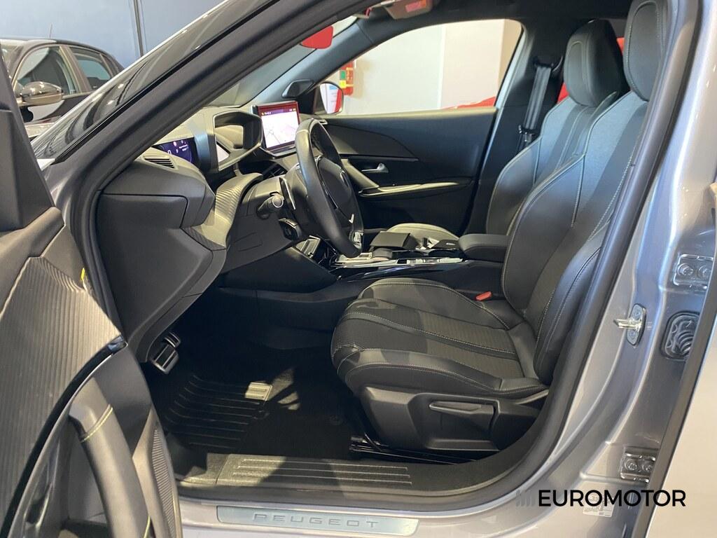 Peugeot 2008 1.5 BlueHDi GT EAT8