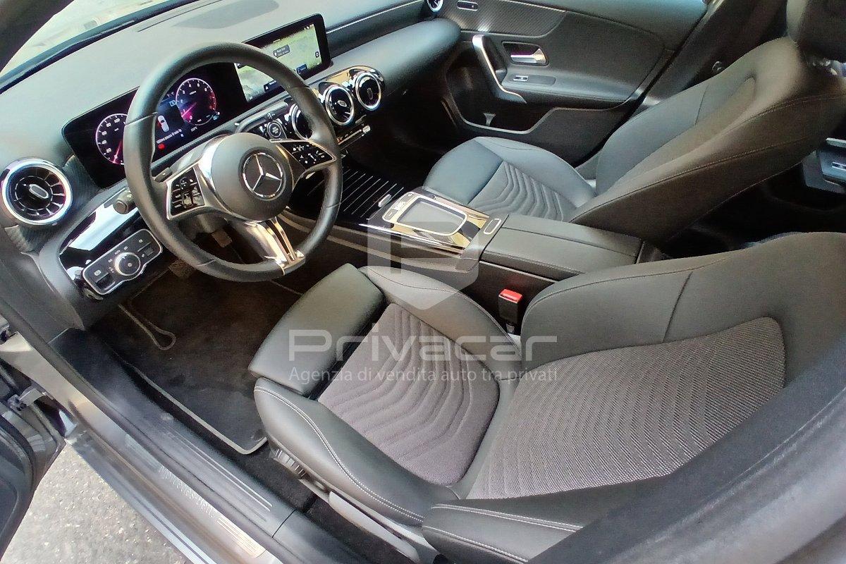 MERCEDES A 180 Automatic AMG Line Advanced Plus