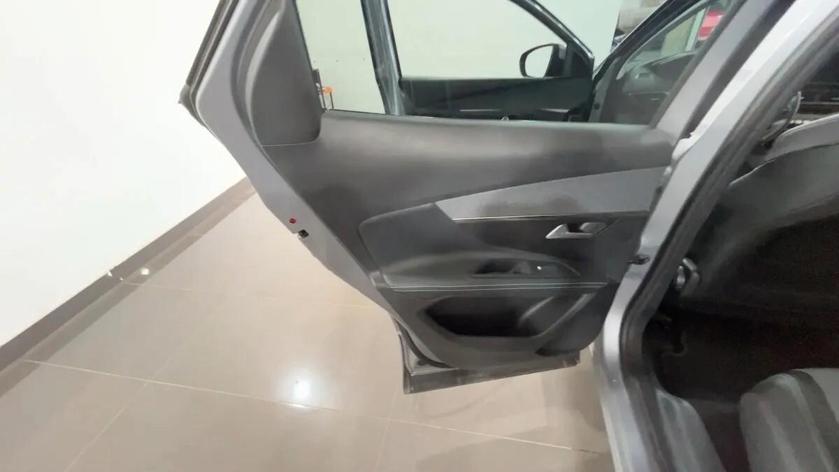 Peugeot 3008 BlueHDi 130 S&S EAT8 Allure Pack