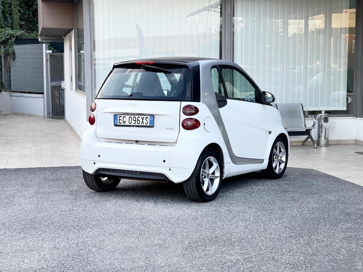 Smart ForTwo 1.0 Benzina 71CV E5 Neo. - 2011