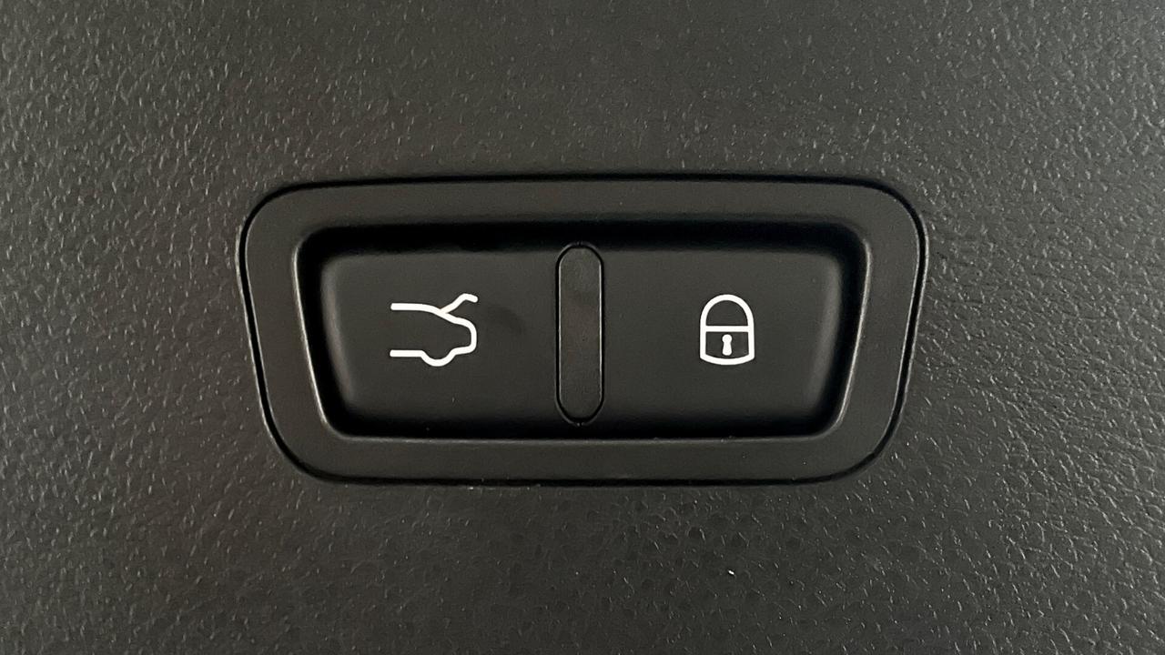 ALFA ROMEO TONALE 1.6 TI 131CV - FULL LED, VIRTUAL COCKPIT, NEOPATENTATI