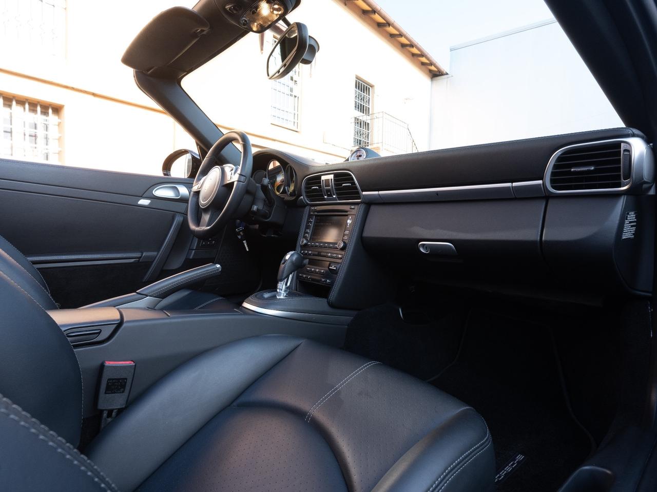 Porsche 911 TURBO CABRIOLET - PDK