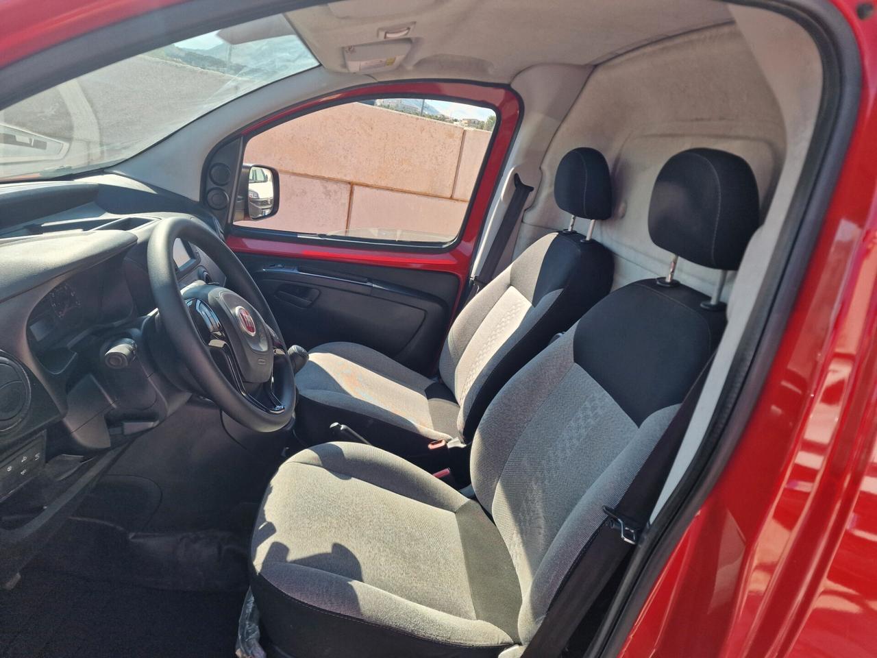 Fiat Fiorino 1.3 MJT 95CV Adventure Euro 6B 2017