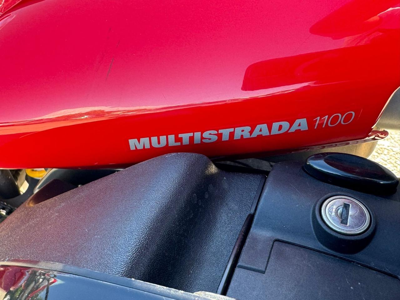 DUCATI Modello multistrada 1100