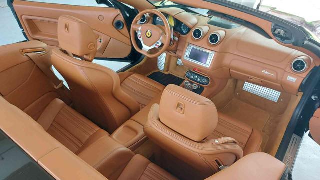 FERRARI California 13000km pari al nuovo IVA esposta