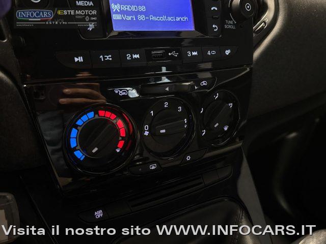 LANCIA Ypsilon 1.0 Hybrid 70 cv Silver Plus - Neopatentati - PROM