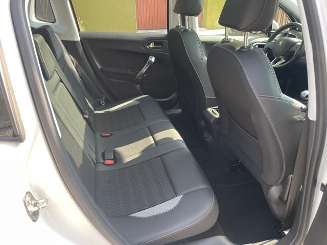 PEUGEOT 2008 1° serie BlueHDi 100 S&S Allure