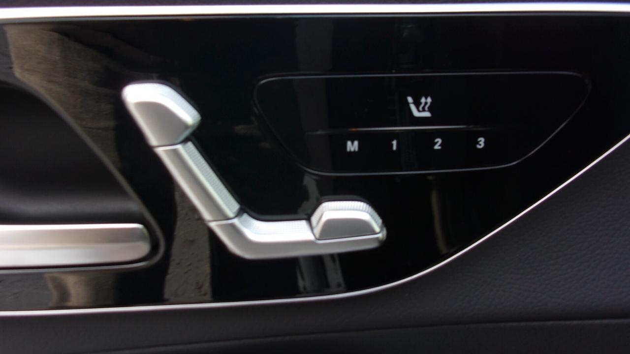 Mercedes-benz GLC 300 GLC 300 d 4Matic Mild Hybrid AMG Line Premium Plus